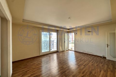 LEVANTENDEN GMK KUYULUK YOLUNA YAKIN TEK BLOK AYRI MUTFAK 3+1