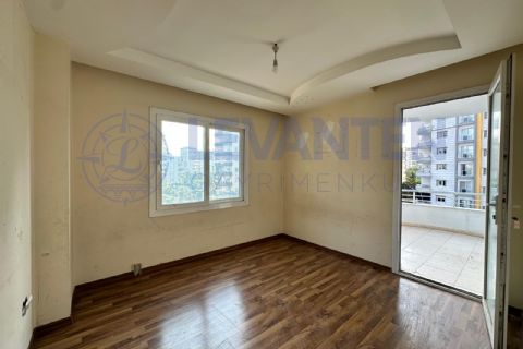 LEVANTENDEN GMK KUYULUK YOLUNA YAKIN TEK BLOK AYRI MUTFAK 3+1
