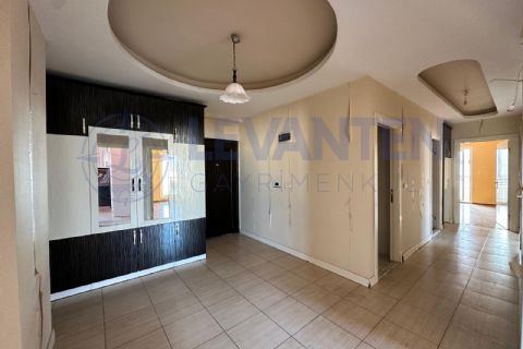 LEVANTENDEN GMK KUYULUK YOLUNA YAKIN TEK BLOK AYRI MUTFAK EBEVEYN BANYO 3+1