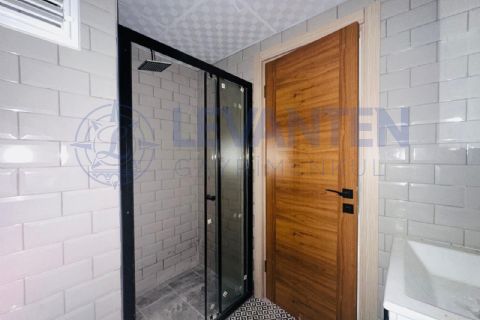 LEVANTEN'DEN GÜNEY CEPHELİ HAVUZLU SIFIR 1+1