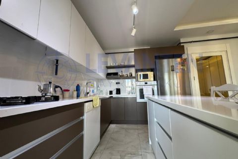 LEVANTEN'DEN HALİL ERENLER TERASTA 2+1 DAİRE