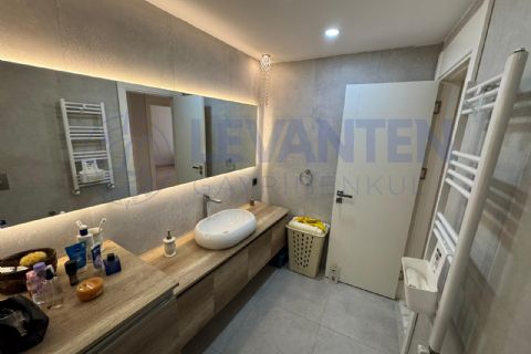 LEVANTEN'DEN HALİL ERENLER TERASTA 2+1 DAİRE