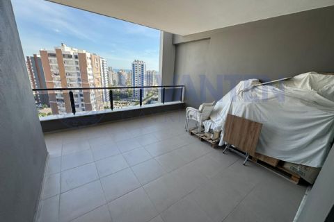 LEVANTEN'DEN HALİL ERENLER TERASTA 2+1 DAİRE