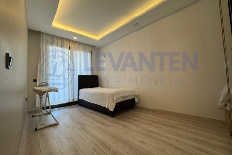 LEVANTEN'DEN HALİL ERENLER TERASTA 2+1 DAİRE