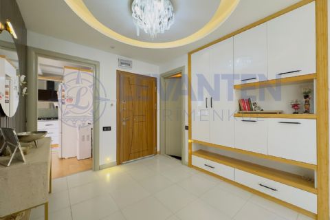 LEVANTENDEN HAVUZ SİTE İÇİ KOMBİ FERAH ULAŞIMI KOLAY 3+1