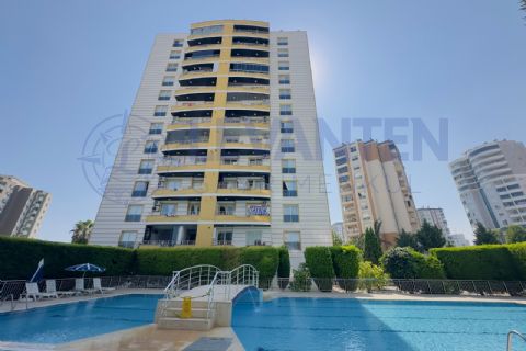 LEVANTENDEN HAVUZ SİTE İÇİ KOMBİ FERAH ULAŞIMI KOLAY 3+1
