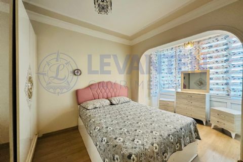 LEVANTENDEN HAVUZLU 24 SAAT GÜVENLİKLİ SİTE DENİZE YÜRÜME MESAFESİ