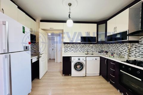 LEVANTENDEN HAVUZLU 24 SAAT GÜVENLİKLİ SİTE DENİZE YÜRÜME MESAFESİ