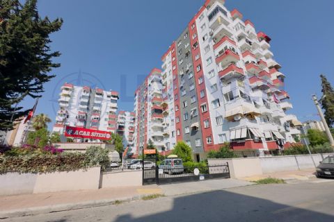 LEVANTENDEN HAVUZLU 24 SAAT GÜVENLİKLİ SİTEDE İÇİ YENİ 3+1