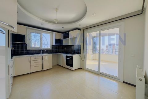 LEVANTENDEN HAVUZLU SİTE DENİZ GÖREN BALKON KOMBİ CAM BALKON 3+1