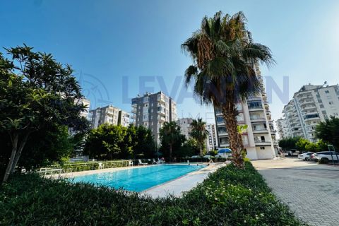 LEVANTENDEN HAVUZLU SİTE DENİZ GÖREN BALKON KOMBİ CAM BALKON 3+1