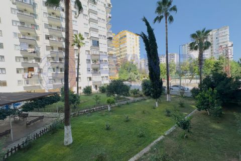 LEVANTENDEN HAVUZLU SİTE İÇİ KOMBİ CAM BALKON İÇİ YENİLENMİŞ 3+1