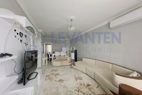 LEVANTENDEN HAVUZLU SİTE İÇİ KOMBİ CAM BALKON İÇİ YENİLENMİŞ 3+1