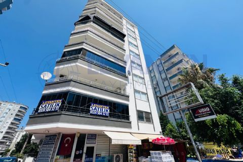 LEVANTENDEN HER KAT TEK AYRI MUTFAK 2 BANYO KOMBİ AÇIK CEPHE 4+1