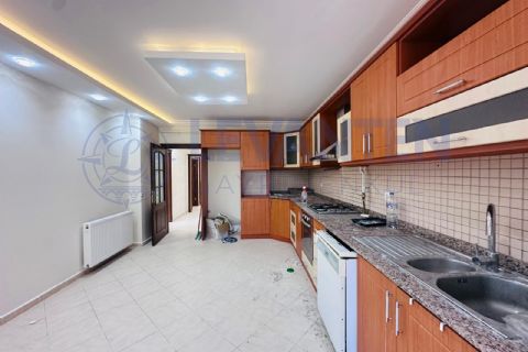 LEVANTENDEN HER KAT TEK AYRI MUTFAK 2 BANYO KOMBİ AÇIK CEPHE 4+1