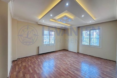 LEVANTENDEN HER KAT TEK AYRI MUTFAK 2 BANYO KOMBİ AÇIK CEPHE 4+1