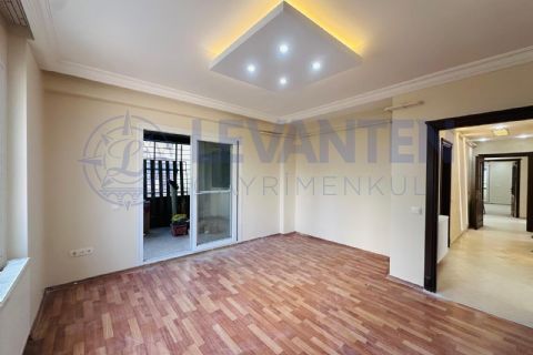 LEVANTENDEN HER KAT TEK AYRI MUTFAK 2 BANYO KOMBİ AÇIK CEPHE 4+1