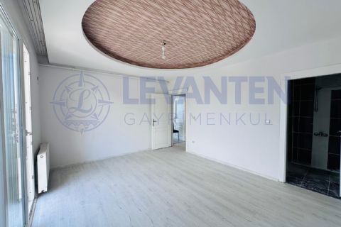 LEVANTENDEN İKİ BLOKLU SİTE İÇERİSİNDE KOMBİLİ MERKEZİ KONUM 3+1