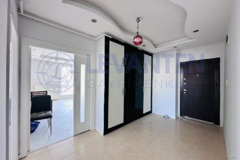 LEVANTENDEN İKİ BLOKLU SİTE İÇERİSİNDE KOMBİLİ MERKEZİ KONUM 3+1
