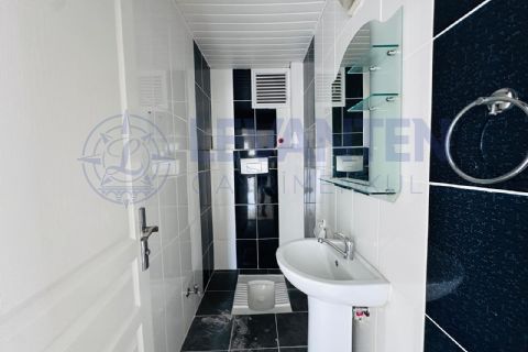 LEVANTENDEN İKİ BLOKLU SİTE İÇERİSİNDE KOMBİLİ MERKEZİ KONUM 3+1