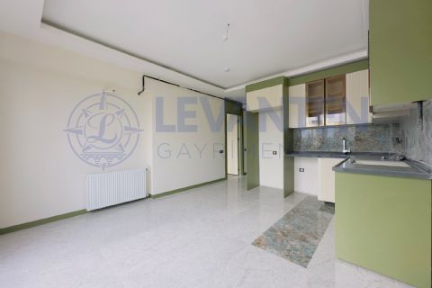 LEVANTENDEN KALİTELİ MALZEME KORİDORLU BALKONLU 1+1