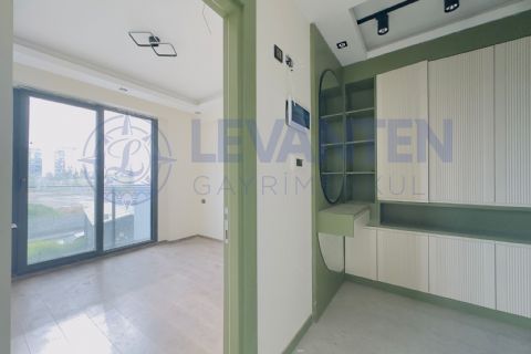 LEVANTENDEN KALİTELİ MALZEME KORİİDORLU BALKONLU 1+1