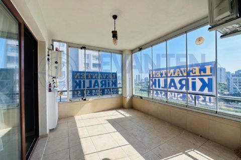 LEVANTENDEN KOMBİ CAM BALKON KLİMA CADDE ÜZERİ HER KAT TEK 3+1