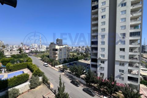 LEVANTENDEN KOMBİ CAM BALKON KLİMA CADDE ÜZERİ HER KAT TEK 3+1