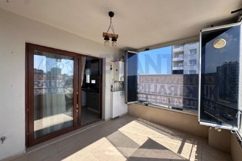 LEVANTENDEN KOMBİ CAM BALKON KLİMA CADDE ÜZERİ HER KAT TEK 3+1