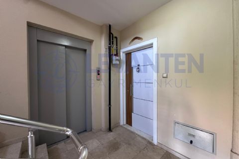 LEVANTENDEN KOMBİ CAM BALKON KLİMA CADDE ÜZERİ HER KAT TEK 3+1