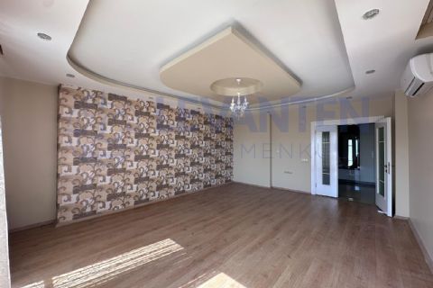 LEVANTENDEN KOMBİ CAM BALKON KLİMA CADDE ÜZERİ HER KAT TEK 3+1