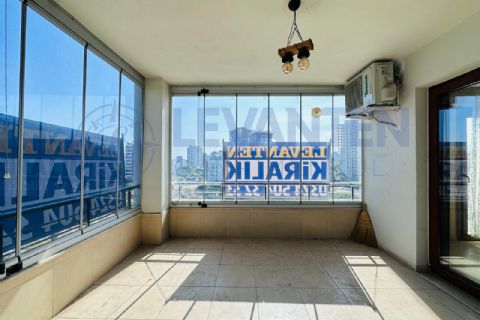 LEVANTENDEN KOMBİ CAM BALKON KLİMA CADDE ÜZERİ HER KAT TEK 3+1