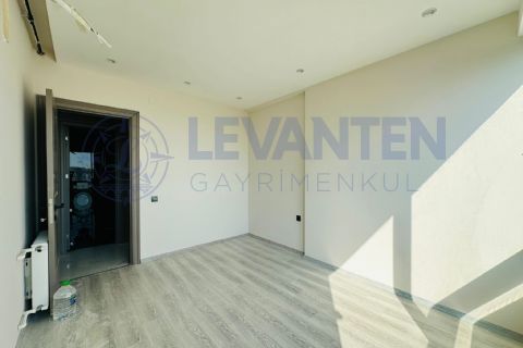 LEVANTENDEN MERKEZİ KONUM HAVUZ KOMBİ 2 BANYO 2+1 GENİŞ
