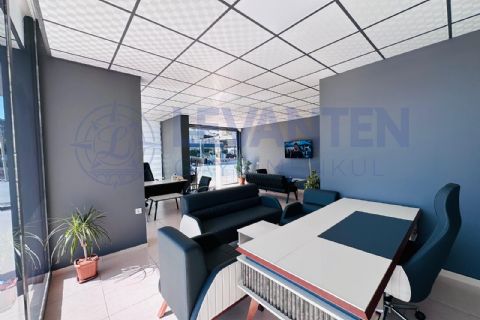 LEVANTENDEN MEZİTLİ 2. ÇEVRE YOLU CEPHELİ 70+170 M2 ALAN
