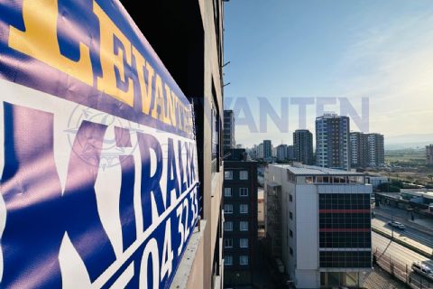 LEVANTENDEN MEZİTLİ KAYMAKAMLIK ARKASI TEMİZ 1+1