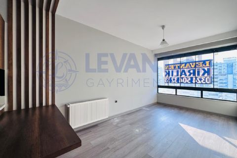 LEVANTENDEN MEZİTLİ KAYMAKAMLIK ARKASI TEMİZ 1+1