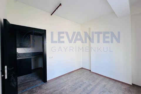 LEVANTENDEN MEZİTLİ KAYMAKAMLIK BELEDİYE YAKINI 1+1