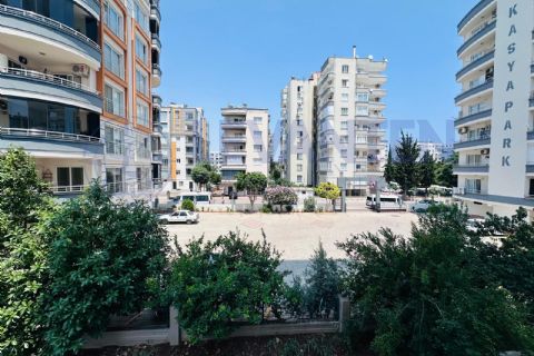 LEVANTENDEN MEZİTLİ KAYMAKAMLIK BELEDİYE YAKINI 1+1