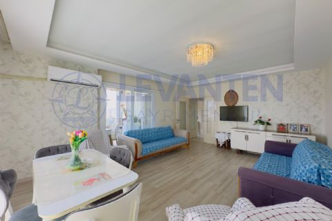 LEVANTENDEN Mezitli Yenimahalle'de CEPHE AÇIK Satılık 3+1 Daire