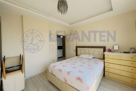 LEVANTENDEN Mezitli Yenimahalle'de CEPHE AÇIK Satılık 3+1 Daire
