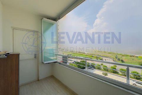 LEVANTENDEN PALMCİTY YAKIN MERKEZ KONUM TEK BLOK LİMONLUKTA 3+1