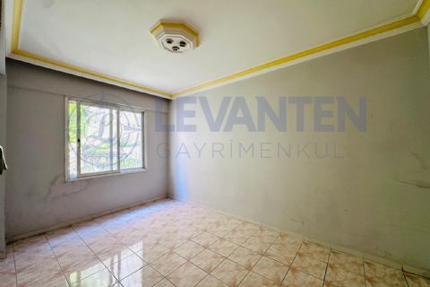 LEVANTENDEN SAHİLE YÜRÜME MESAFESİNDE 3+1