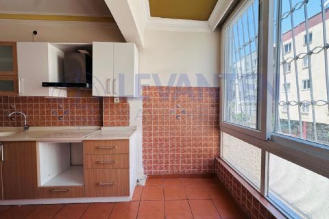 LEVANTENDEN SAHİLE YÜRÜME MESAFESİNDE 3+1