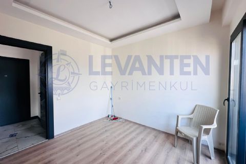 LEVANTEN'DEN SATILIK HAVUZLU 1+1 DAİRE