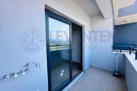 LEVANTEN'DEN SATILIK HAVUZLU 1+1 DAİRE