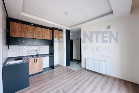 LEVANTEN'DEN SATILIK HAVUZLU 1+1 DAİRE