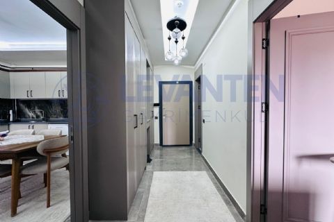 LEVANTENDEN SİTE İÇİ HAVUZ 2 BANYO MERKEZİ KONUM 2+1
