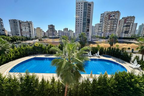 LEVANTENDEN SİTE İÇİ HAVUZ 2 BANYO MERKEZİ KONUM 2+1