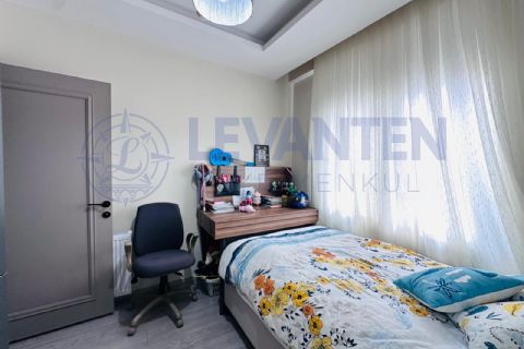 LEVANTENDEN SİTE İÇİ HAVUZ 2 BANYO MERKEZİ KONUM 2+1
