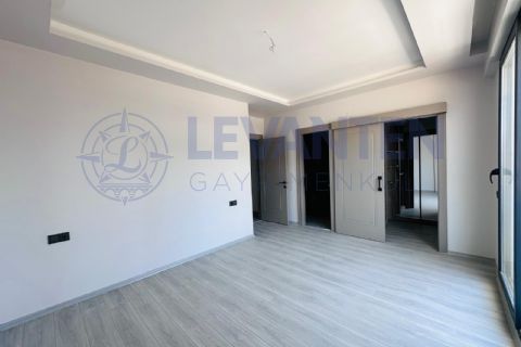LEVANTENDEN SİTE İÇİ HAVUZLU CEPHE AÇIK KELİTELİ İŞÇİLİK MALZEME AÇIK MUTFAK 3+1